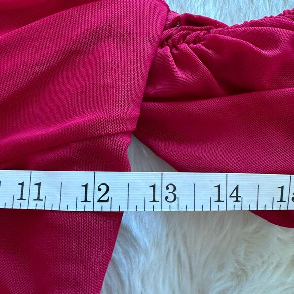 Novan Lima Dress Burgundy Ruched Cold Shoulder Small NWT - Picture 6 of 8